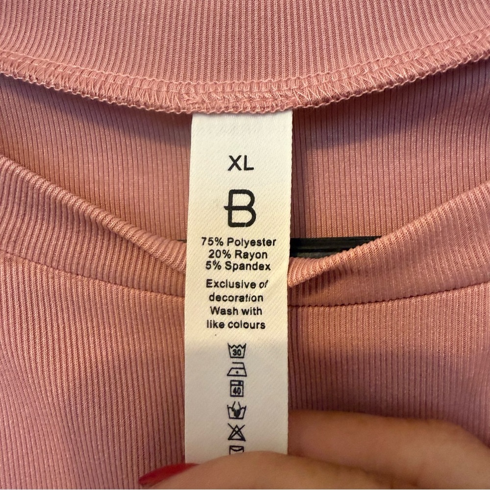 Pink Bodysuit with Ruffled Sleeves XL B - Picture 5 of 9